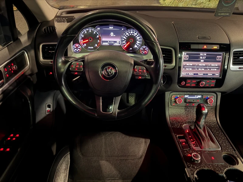 VW Touareg 3.6i VR6 4motion, снимка 17 - Автомобили и джипове - 53288051