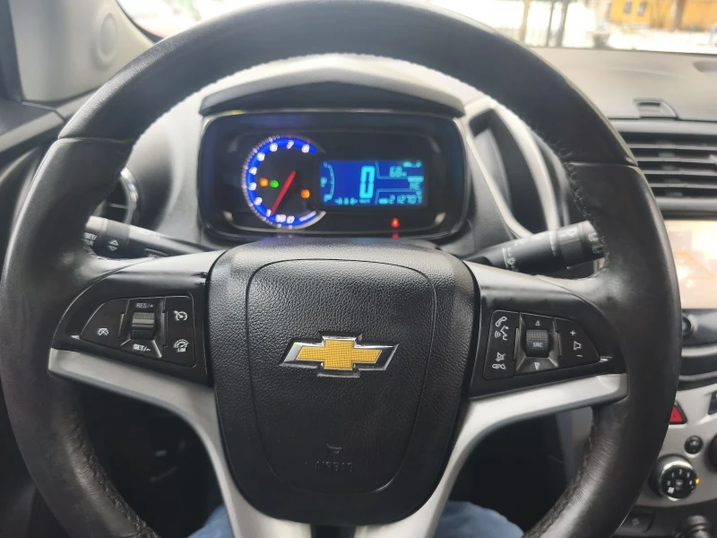 Chevrolet Trax 1.4i Turbo 4x4 евро 5, снимка 16 - Автомобили и джипове - 53331946