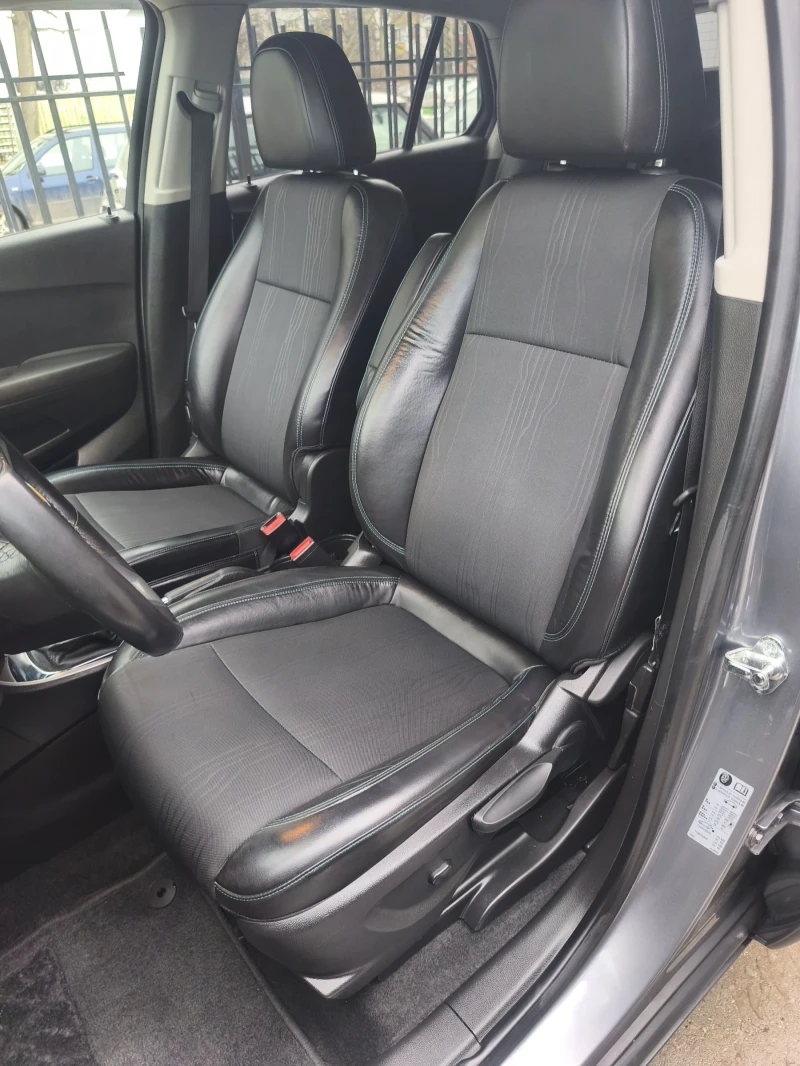 Chevrolet Trax 1.4i Turbo 4x4 евро 5, снимка 14 - Автомобили и джипове - 53331946