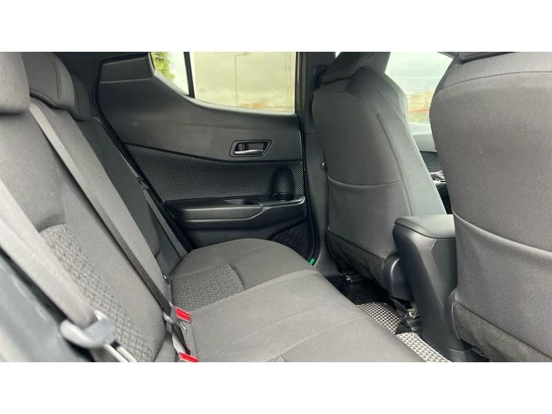 Toyota C-HR 2.0 Hybrid Club, снимка 16 - Автомобили и джипове - 53635627