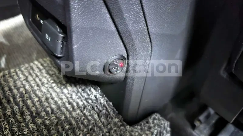 VW Tiguan Volkswagen Tiguan , 2020, снимка 14 - Автомобили и джипове - 54071594