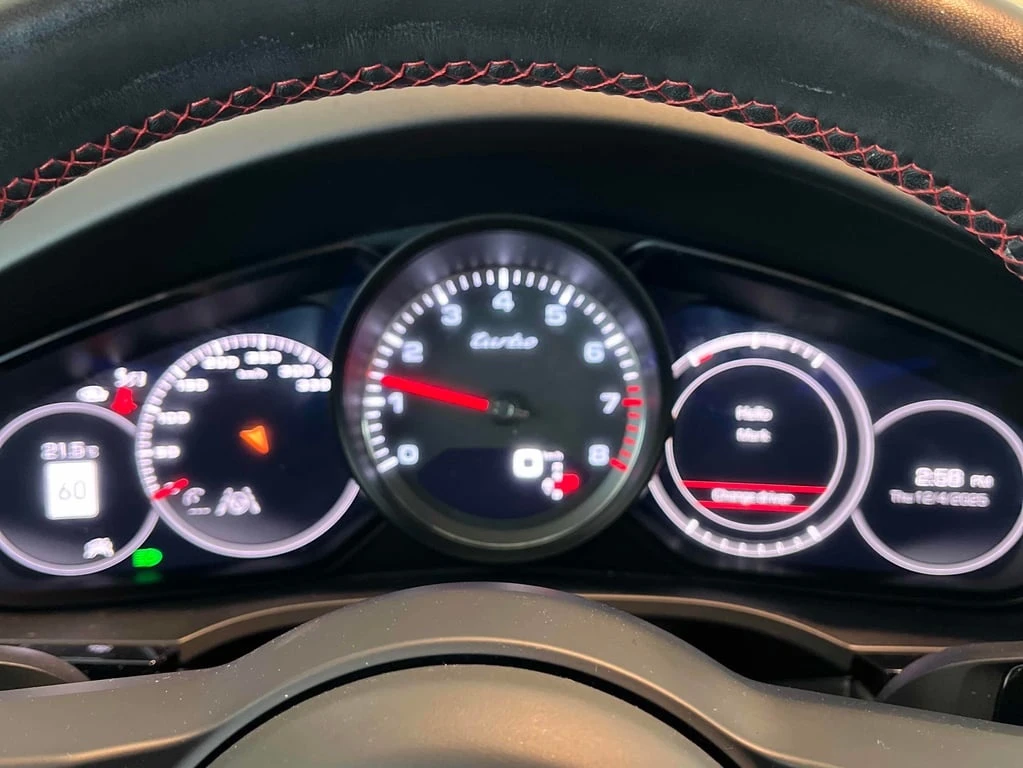 Porsche Cayenne Turbo  CARFAX - изображение 8