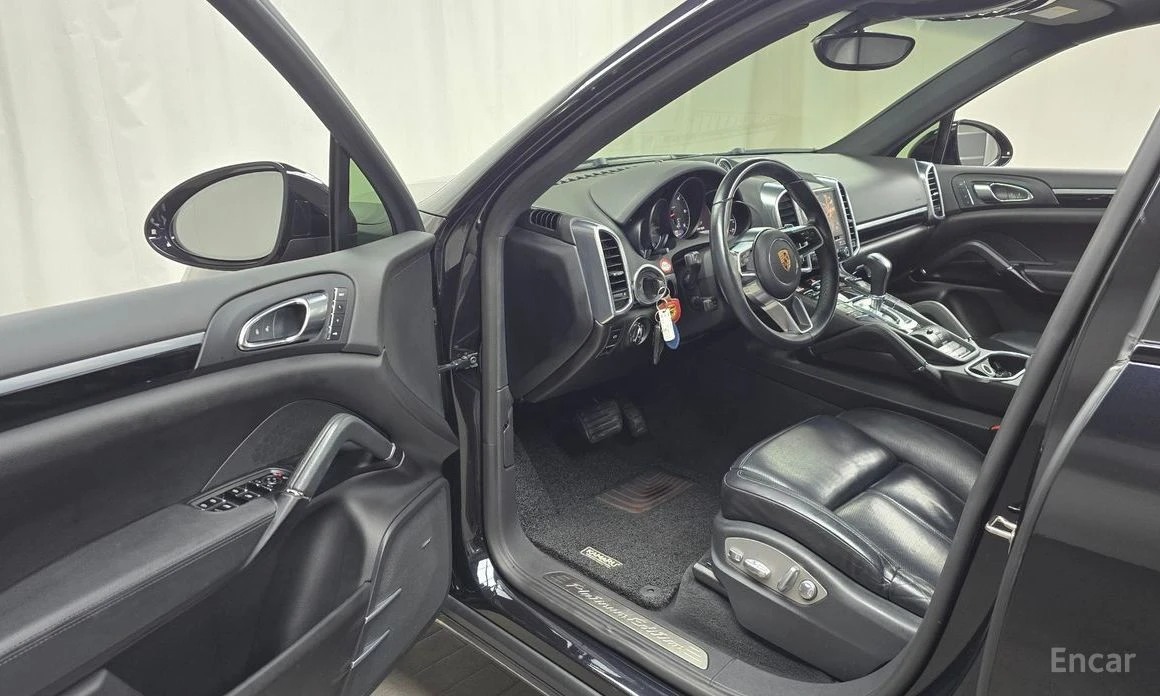 Porsche Cayenne  - изображение 10