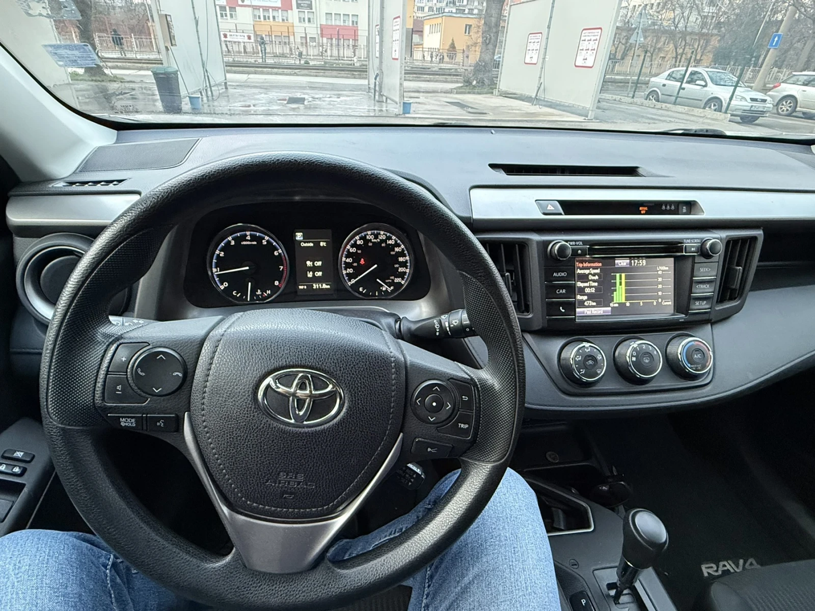 Toyota Rav4 2.5i 4x4, снимка 9 - Автомобили и джипове - 53972370