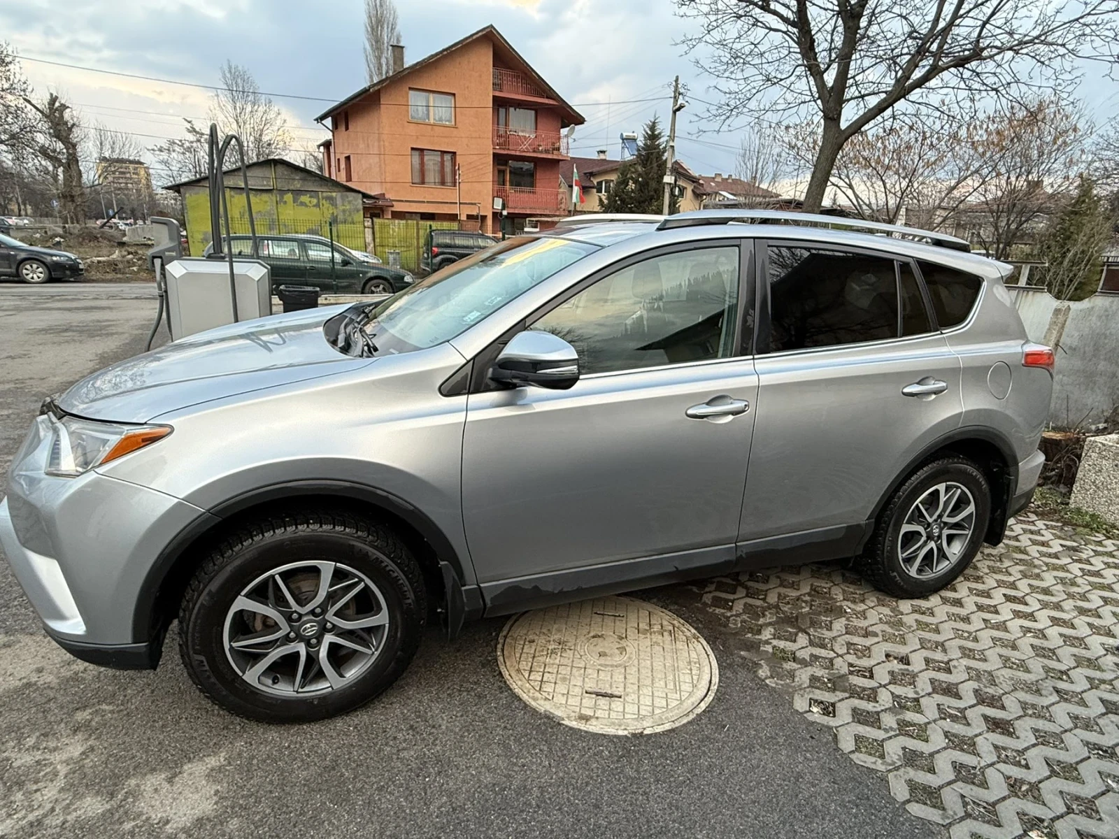 Toyota Rav4 2.5i 4x4, снимка 8 - Автомобили и джипове - 53972370