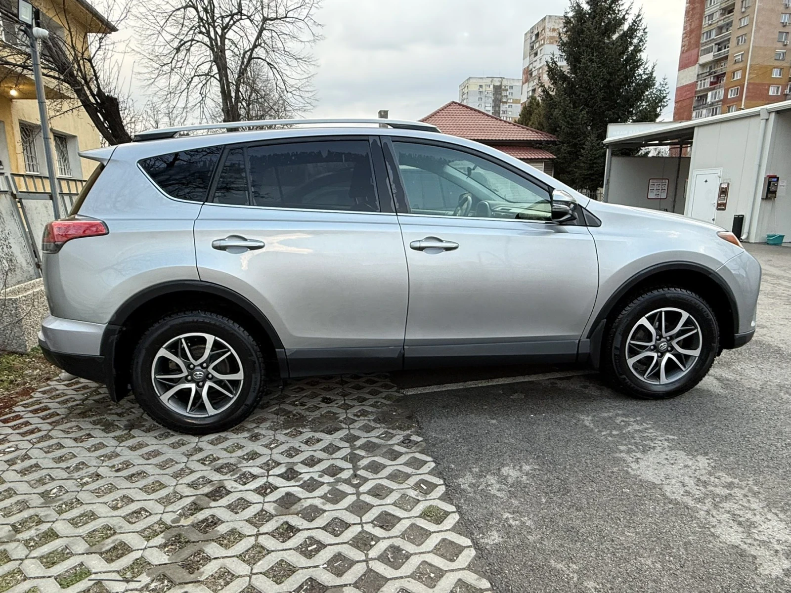 Toyota Rav4 2.5i 4x4, снимка 6 - Автомобили и джипове - 53972370