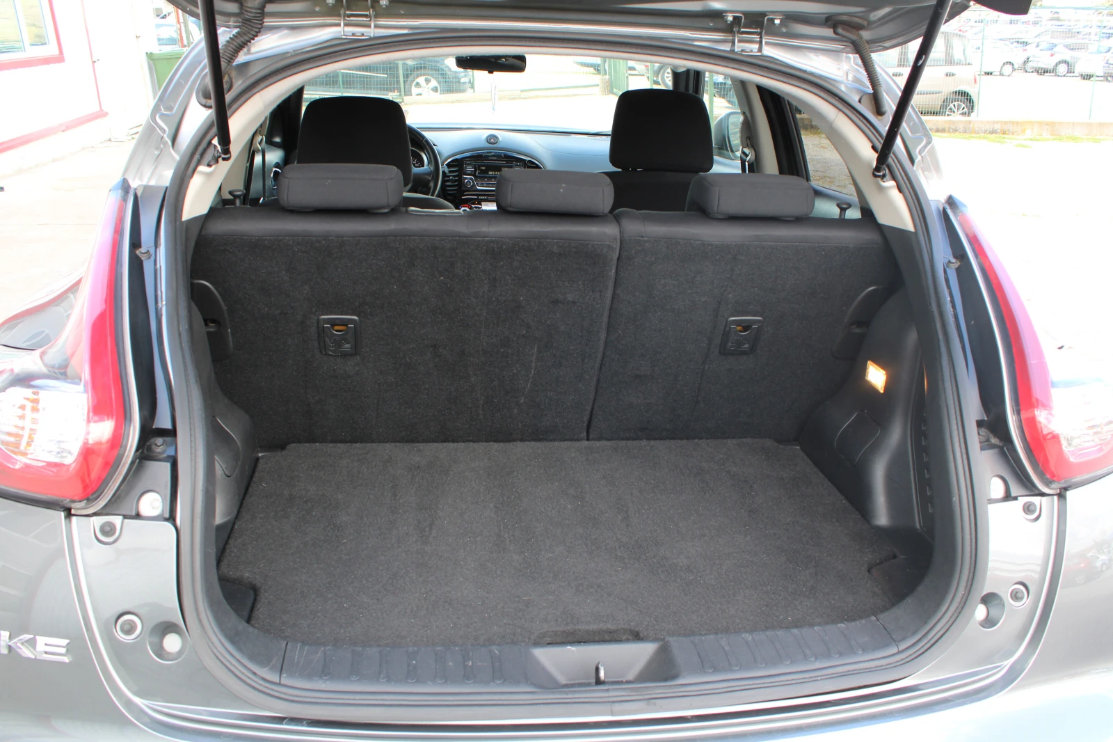 Nissan Juke 1.6 бензин/газ 80хил.км. EURO6, снимка 13 - Автомобили и джипове - 54149798