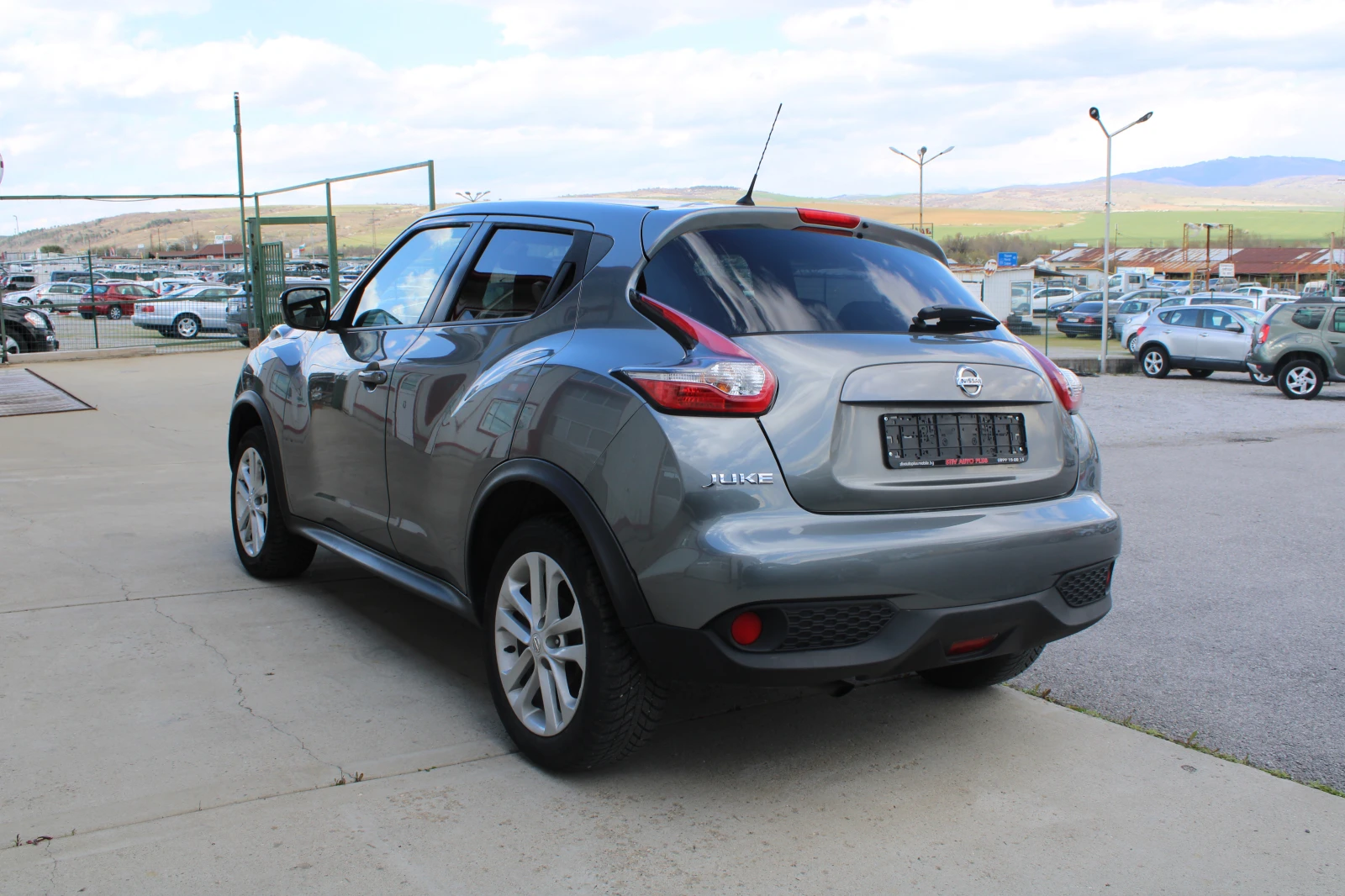 Nissan Juke 1.6 бензин/газ 80хил.км. EURO6, снимка 7 - Автомобили и джипове - 54149798