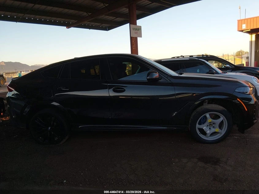 BMW X6 3.0l xDrive40I, снимка 13 - Автомобили и джипове - 54422958