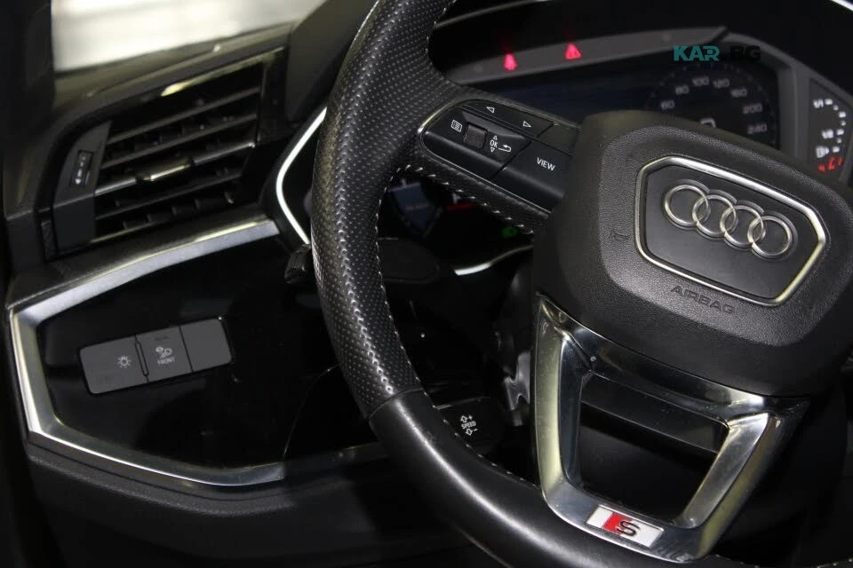 Audi Q3 PremiumPlus S Line * АвтоКредит * (ЦЕНА ДО БГ), снимка 11 - Автомобили и джипове - 54885983