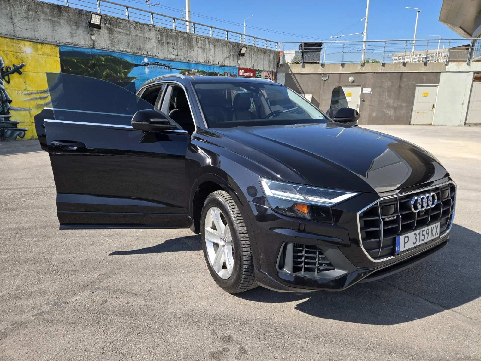 Audi Q8 Waze, панорама, обслужен, снимка 3 - Автомобили и джипове - 55486340