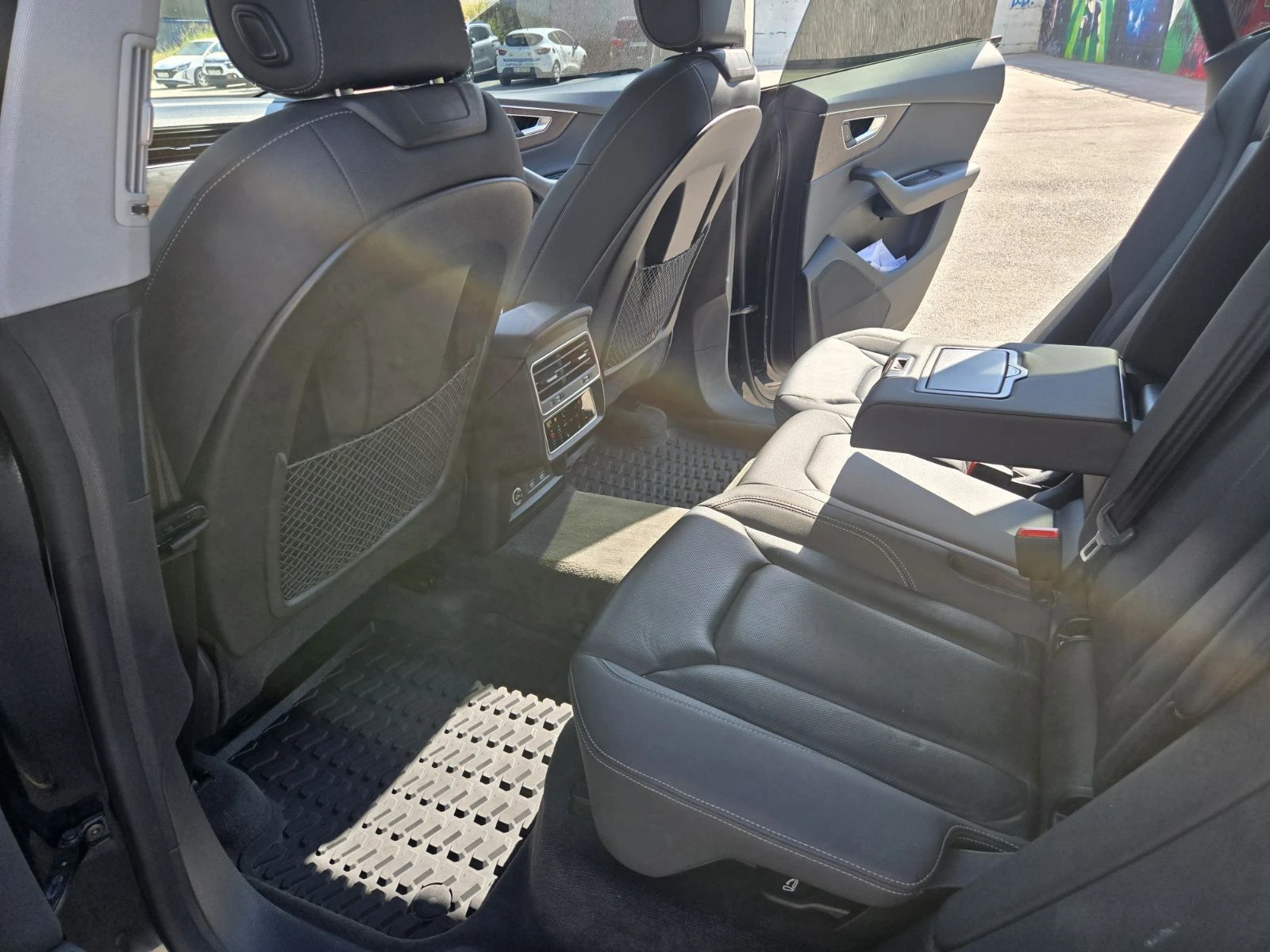 Audi Q8 Waze, панорама, обслужен, снимка 10 - Автомобили и джипове - 55486340