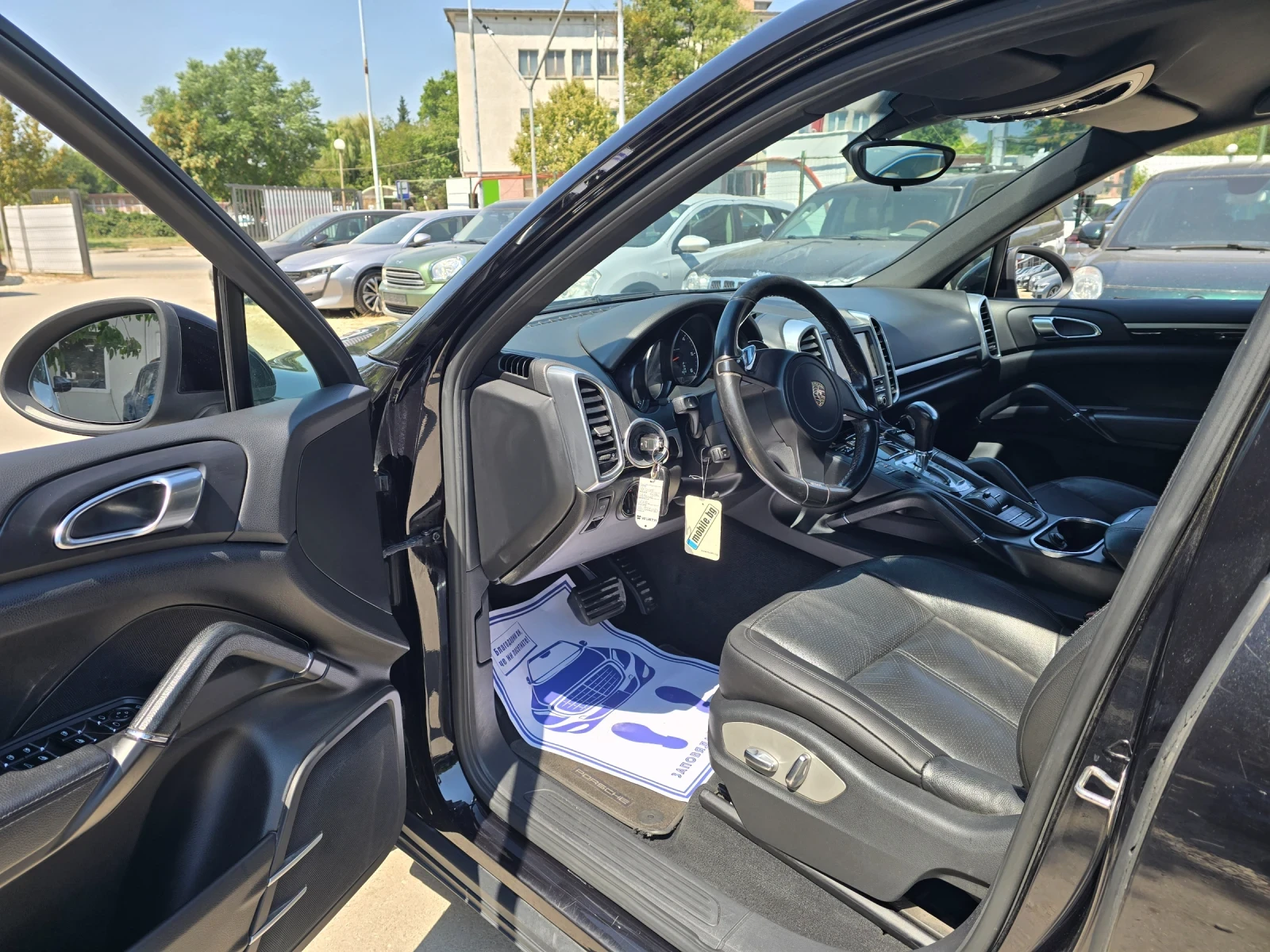 Porsche Cayenne 3.0D 245к.с 4x4 Топ състояние , снимка 10 - Автомобили и джипове - 55556806