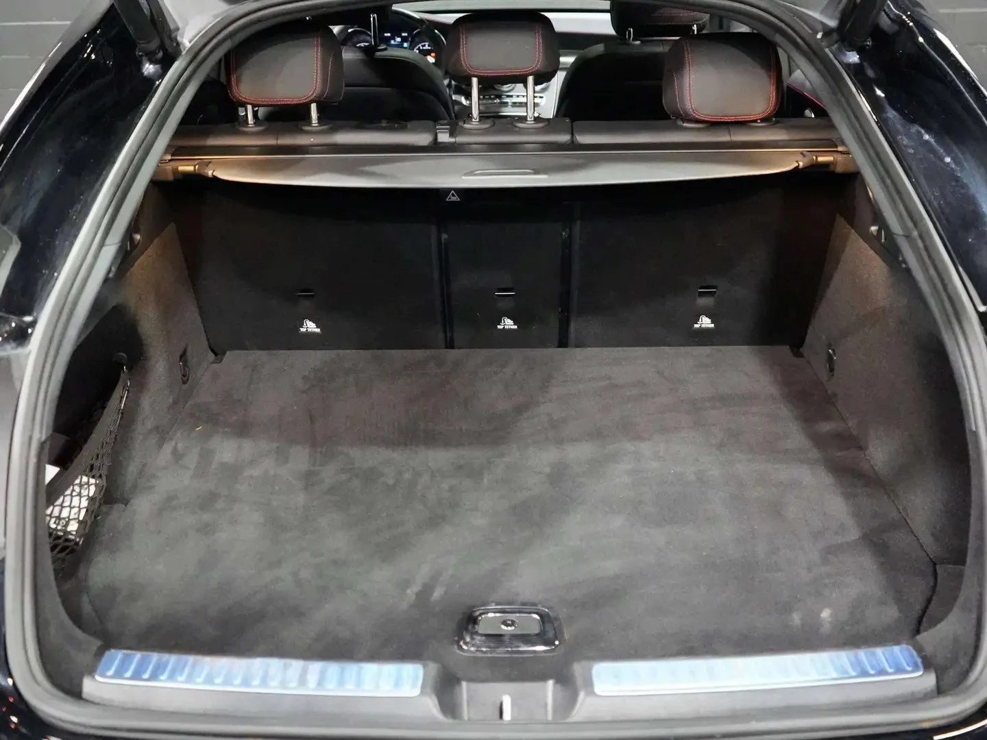 Mercedes-Benz GLC 43 AMG AMG EXHAUST| BURMESTER| HUD| 360| DISTO| , снимка 17 - Автомобили и джипове - 56071856