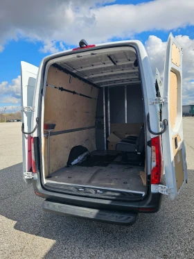 Mercedes-Benz Sprinter 316 316 * 240.000km * Maxii * товаропътнически * 5+ 1, снимка 14 - Бусове и автобуси - 53629779