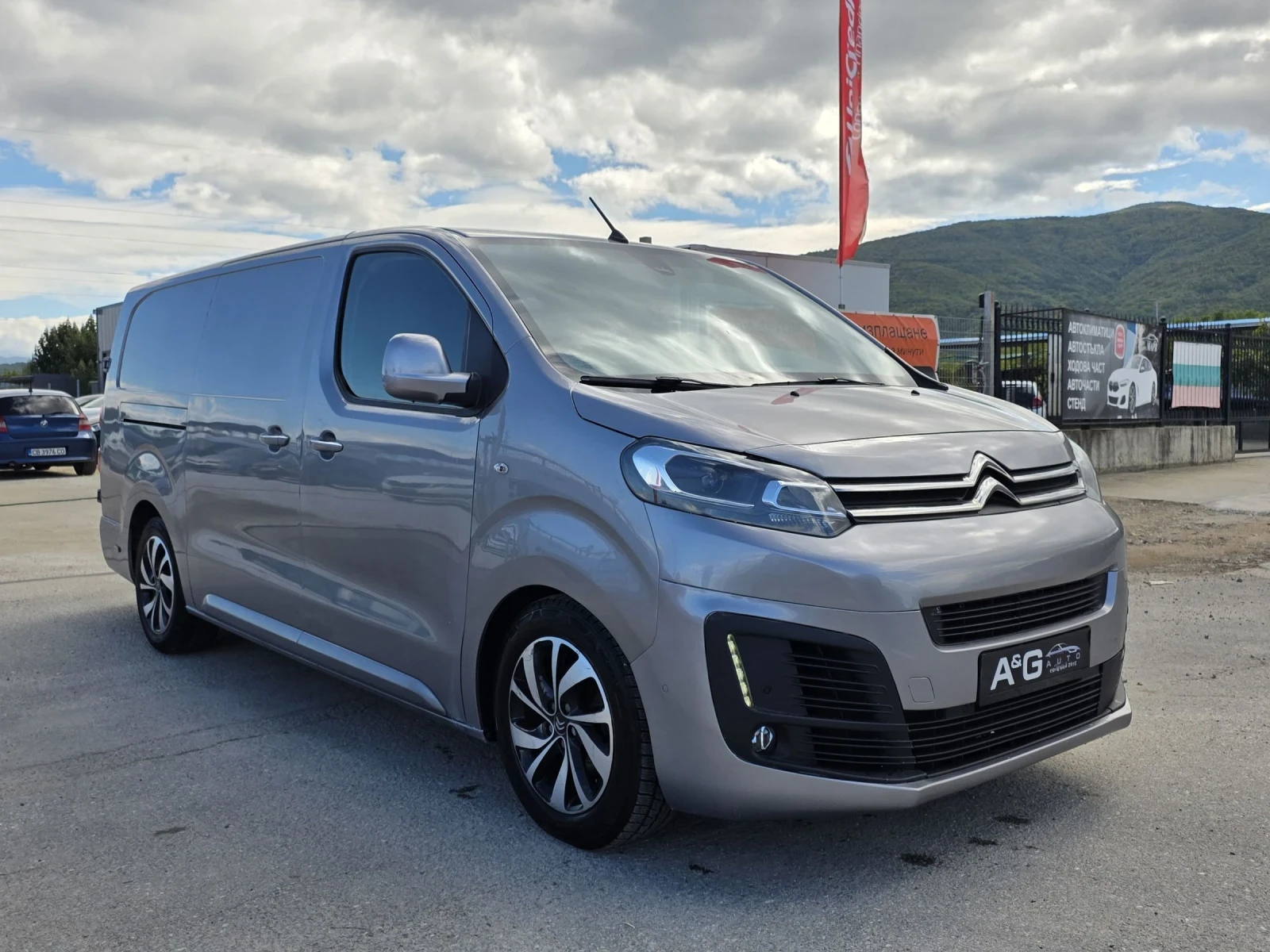 Citroen Jumpy 2.0HDI AUTOMATIC EAT8 LONG - изображение 3
