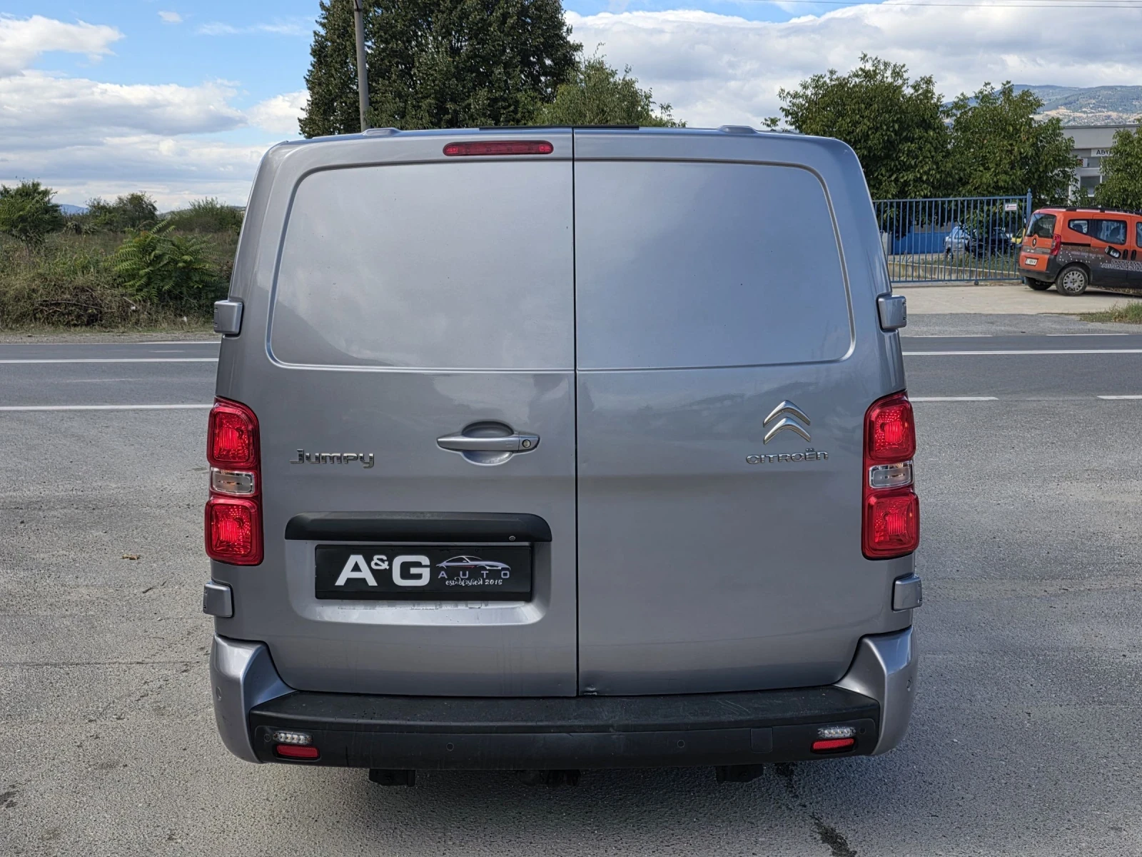 Citroen Jumpy 2.0HDI AUTOMATIC EAT8 LONG - изображение 5