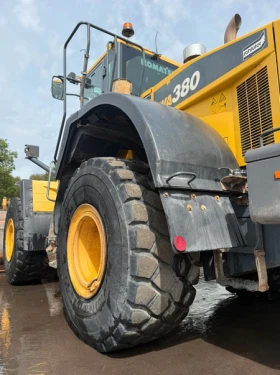 Челен товарач Komatsu WA380-7, снимка 7