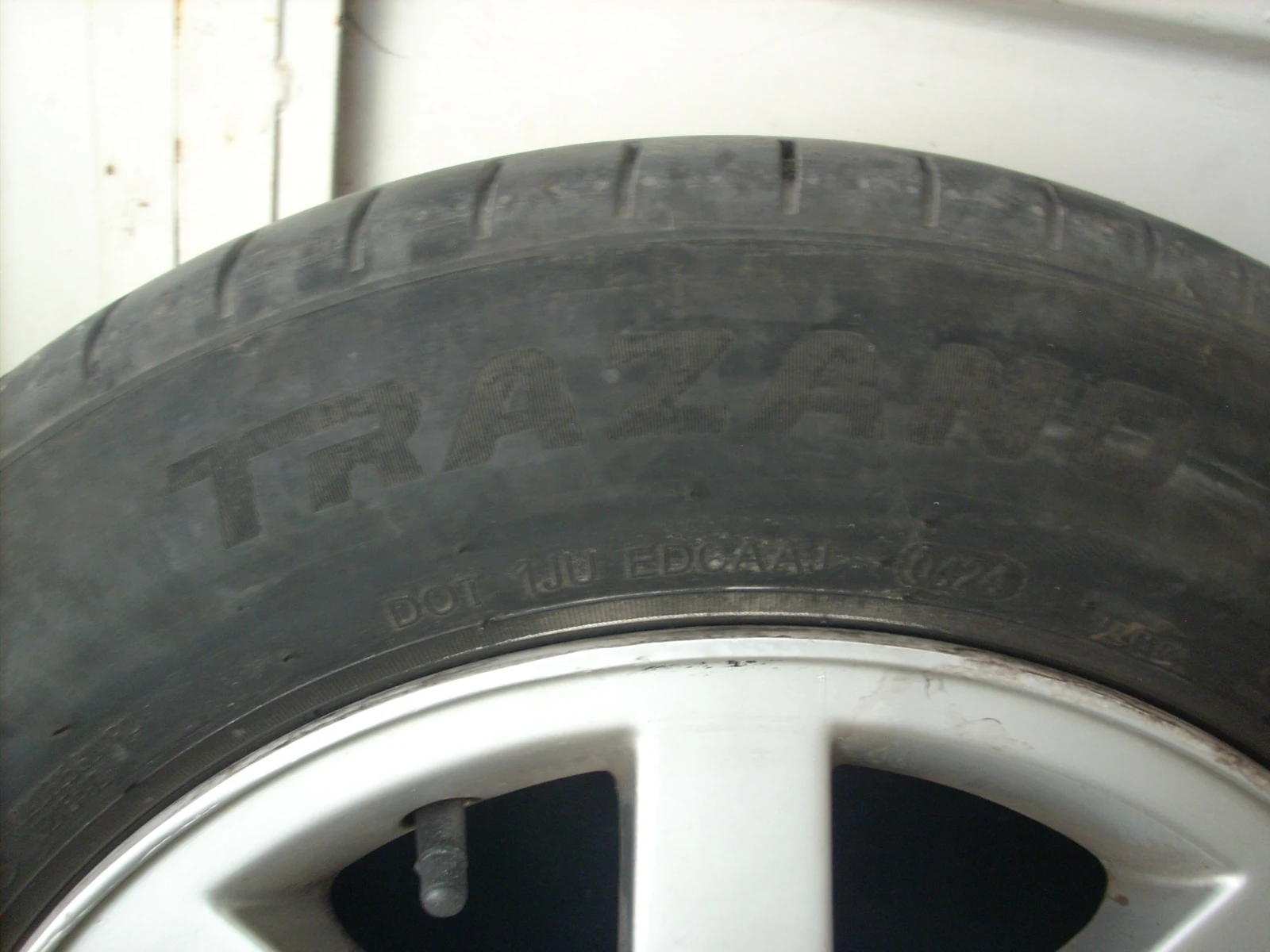 ���� � ������ 175/65R14 | Mobile.bg � ����������� 4