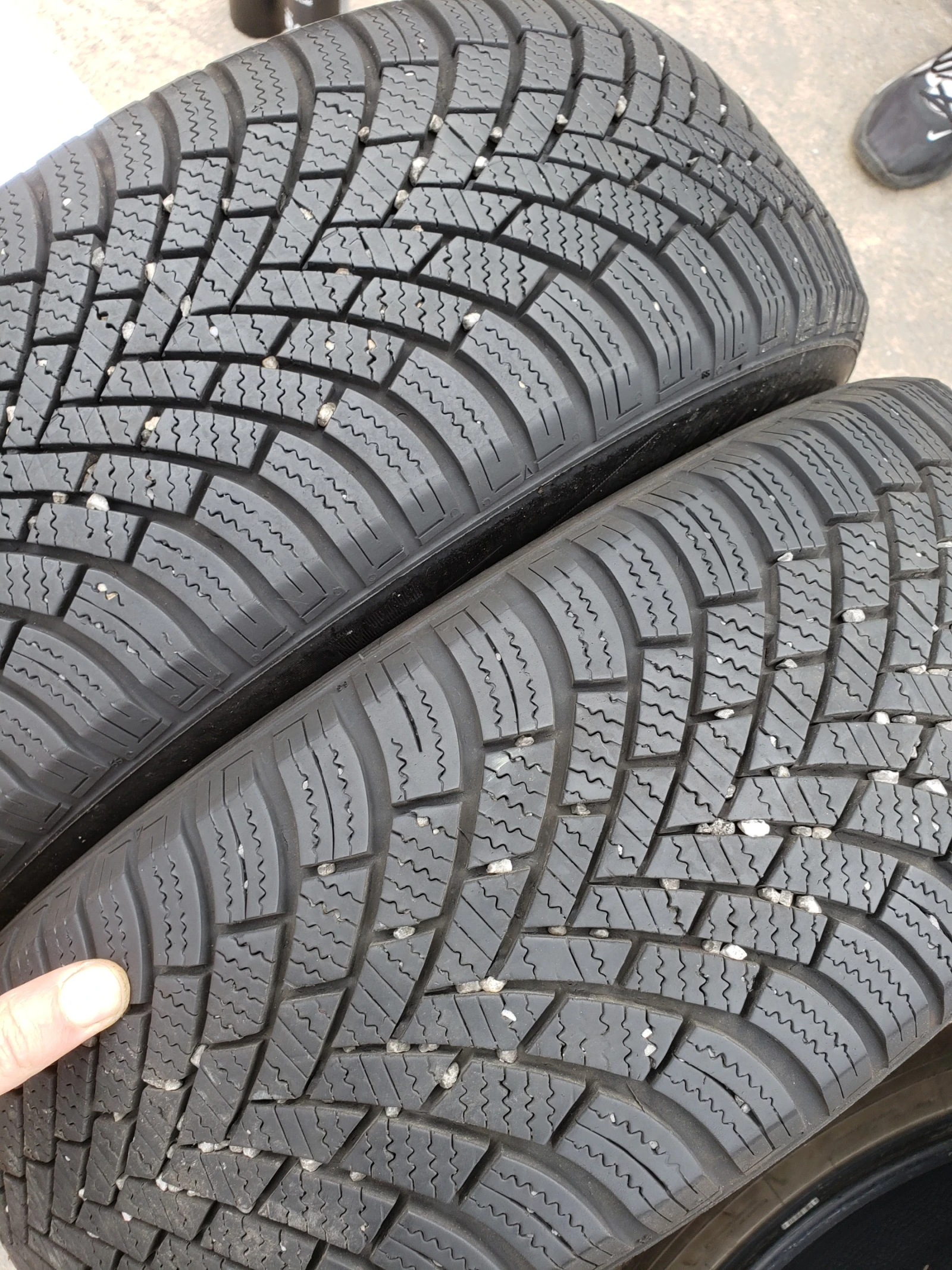 ���� 205/65R15 | Mobile.bg � ����������� 4