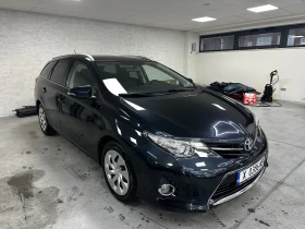 Toyota Auris 1.4D4d 90к.с Обслужена* Всичко платено, снимка 1