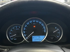 Toyota Auris 1.4D4d 90к.с Обслужена* Всичко платено - 7100 € / 13886.39 лв. - 18192003 12