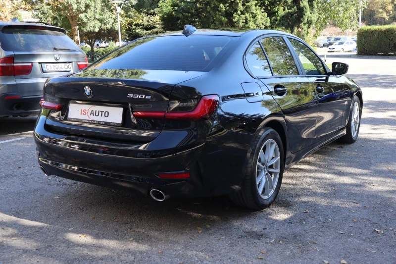 BMW 330 M-Sport/E-/Virtual/Sedan/, снимка 4 - Автомобили и джипове - 48065988