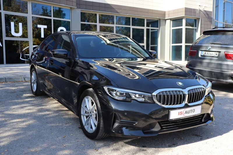 BMW 330 M-Sport/E-/Virtual/Sedan/, снимка 3 - Автомобили и джипове - 48065988