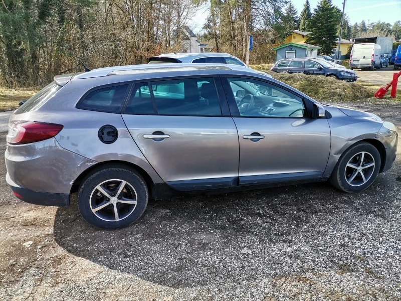 Renault Megane 1.5 DCI 90к.с, снимка 3 - Автомобили и джипове - 49402974