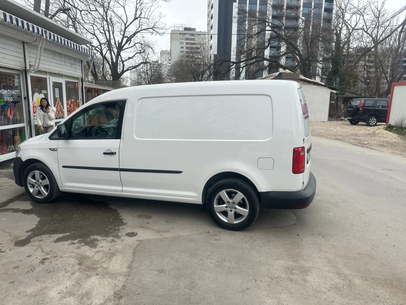 VW Caddy, снимка 2 - Автомобили и джипове - 49427376