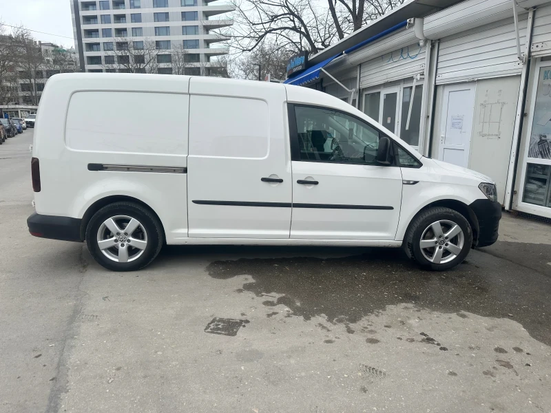 VW Caddy, снимка 3 - Автомобили и джипове - 49427376