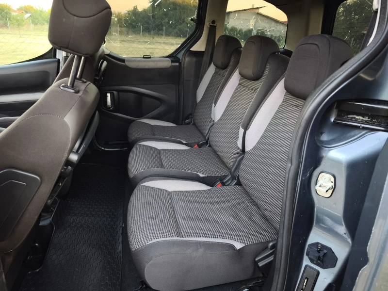 Peugeot Partner 1.6 hdi Multispace , снимка 11 - Автомобили и джипове - 51616636