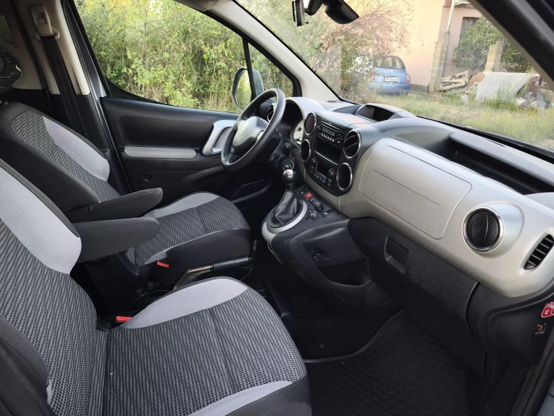 Peugeot Partner 1.6 hdi Multispace , снимка 12 - Автомобили и джипове - 51616636