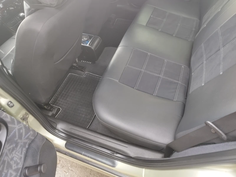 Opel Vectra 1.8 115кс, снимка 15 - Автомобили и джипове - 52512713