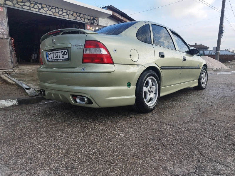 Opel Vectra 1.8 115кс, снимка 5 - Автомобили и джипове - 52512713