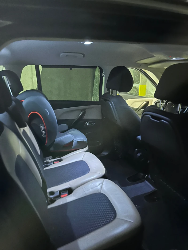Citroen Grand C4 Picasso  2.0HDI Exclusive , снимка 6 - Автомобили и джипове - 52472773