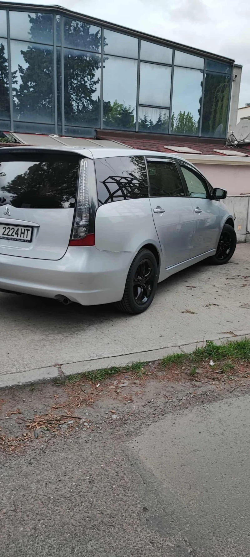 Mitsubishi Grandis