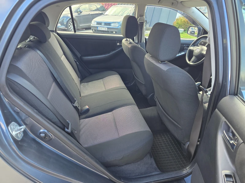 Toyota Corolla 1.4D4D/90PS, снимка 12 - Автомобили и джипове - 52673473
