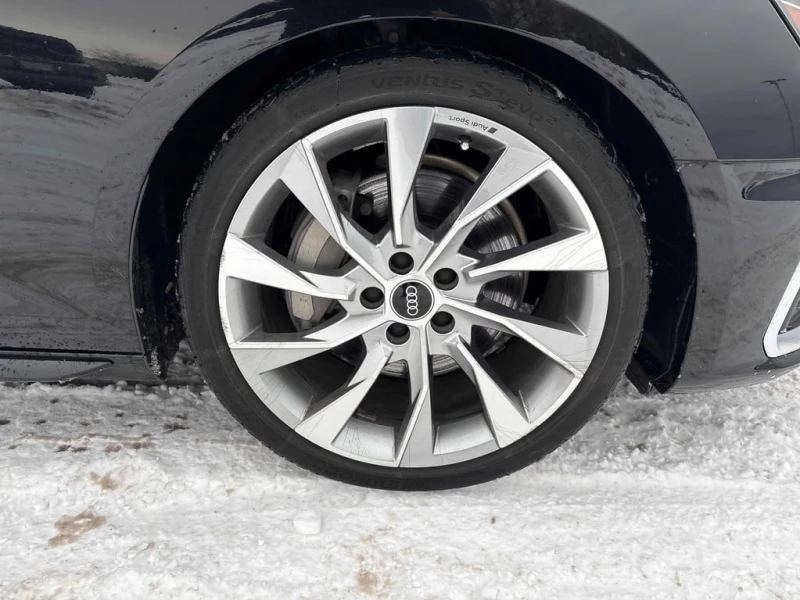 Audi A4 2021 Technik * CARFAX * БЕЗ ПЪРВОНАЧАЛНА ВНОСКА, снимка 6 - Автомобили и джипове - 52830586