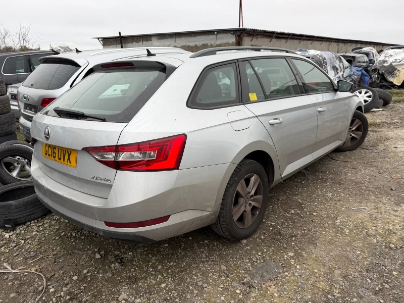 Skoda Superb 1.6tdi, снимка 4 - Автомобили и джипове - 52922866