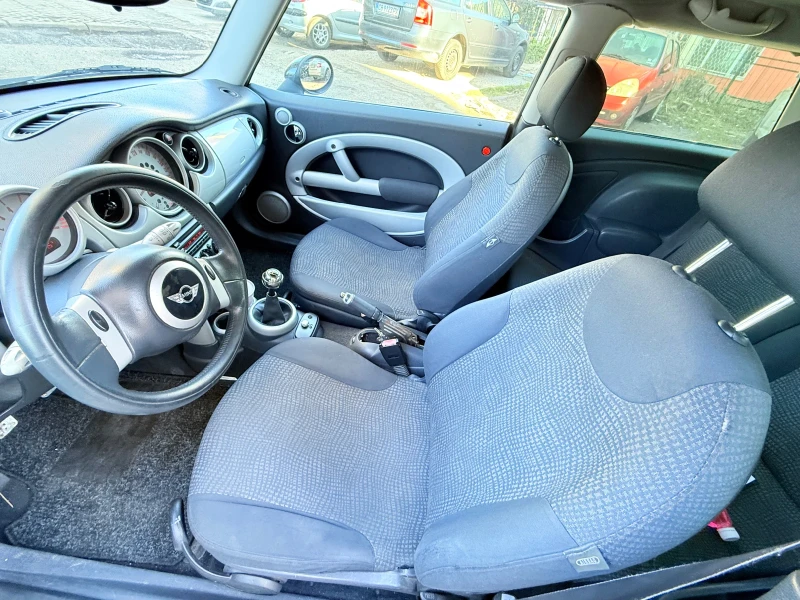 Mini Cooper 1.6 с Газ-инж EVRO 4  Обслужен топ !!!, снимка 4 - Автомобили и джипове - 52946588