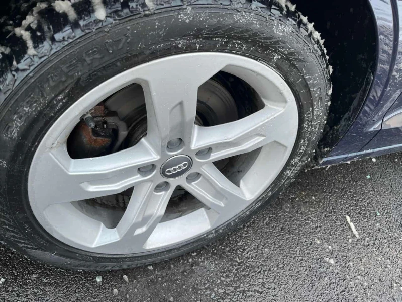 Audi A3 Komfort  CARFAX, снимка 7 - Автомобили и джипове - 53591567