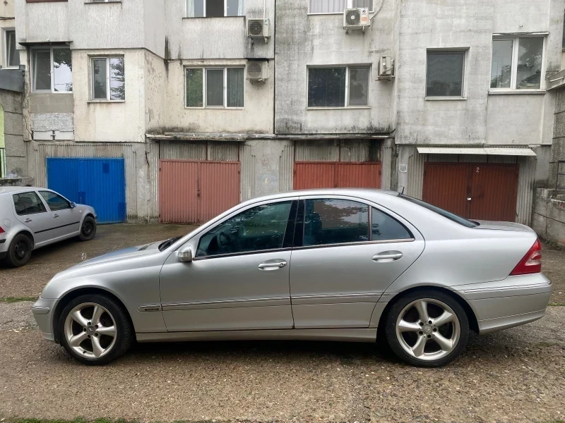 Mercedes-Benz C 200 2000 КУБИКА БЕНЗИН 163 КОНЯ, снимка 4 - Автомобили и джипове - 55241164