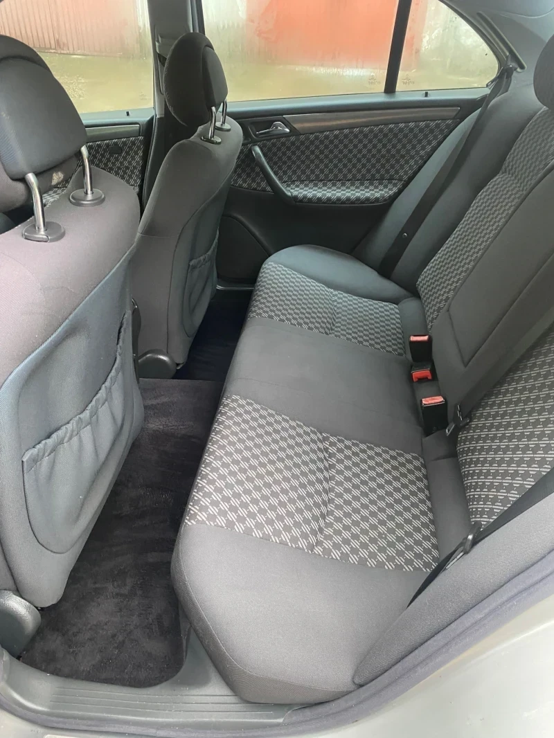 Mercedes-Benz C 200 2000 КУБИКА БЕНЗИН 163 КОНЯ, снимка 8 - Автомобили и джипове - 55241164