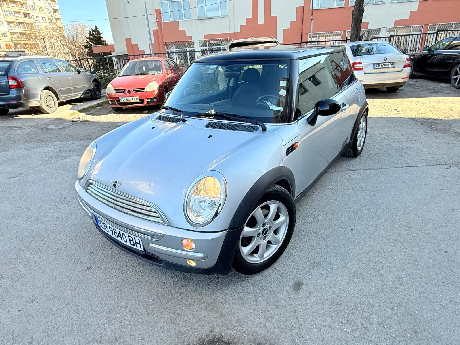 Mini Cooper 1.6 с Газ-инж EVRO 4  Обслужен топ !!!, снимка 1