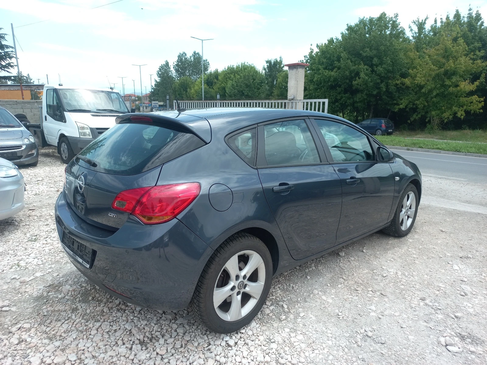 Opel Astra 1.7 CDTI - изображение 6