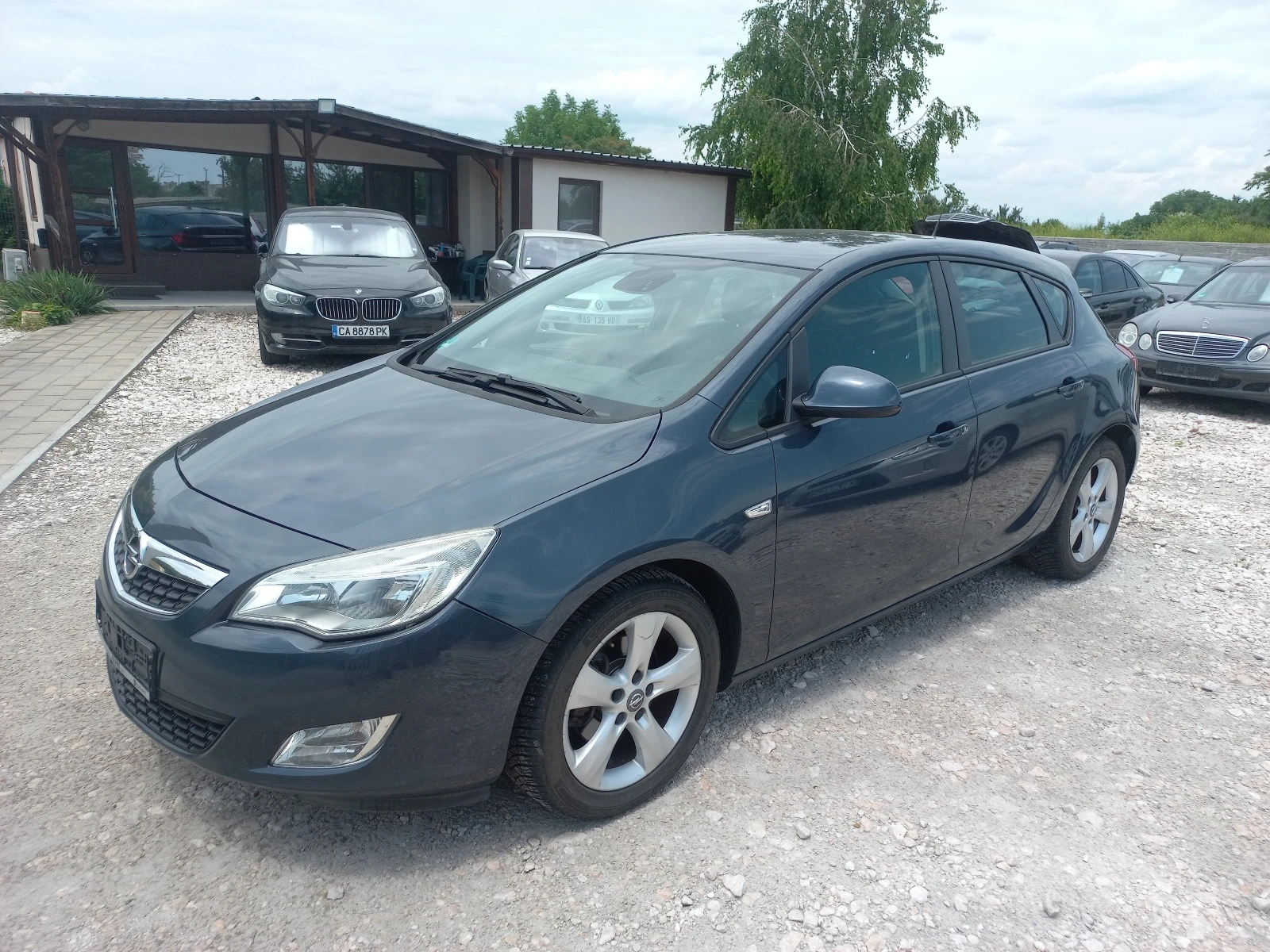 Opel Astra 1.7 CDTI - изображение 2