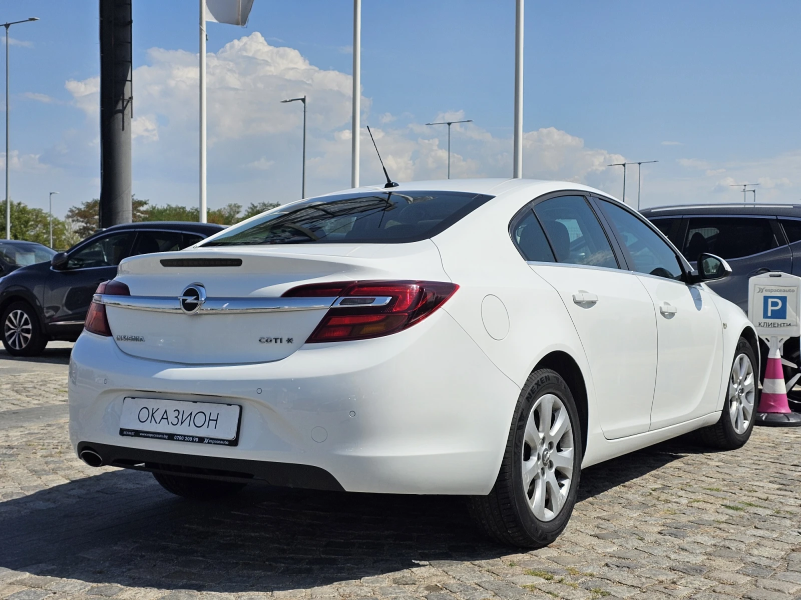 Opel Insignia 2.0CDTI 170к.с. 4X4 Automatic - изображение 4