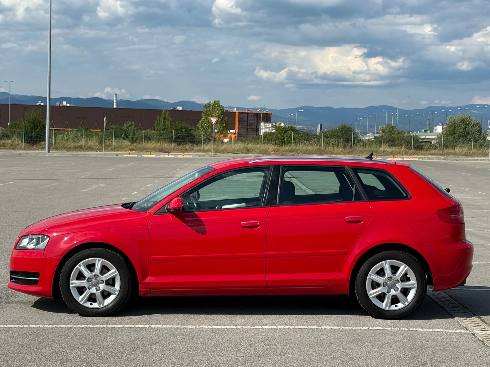 Audi A3 1.6TDI - изображение 3