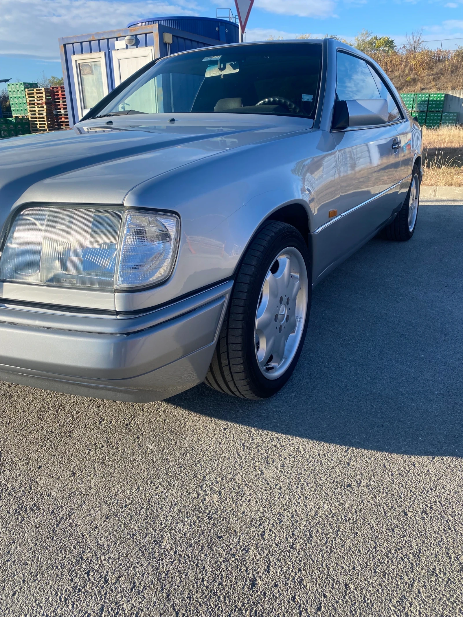 Mercedes-Benz 124  - изображение 2